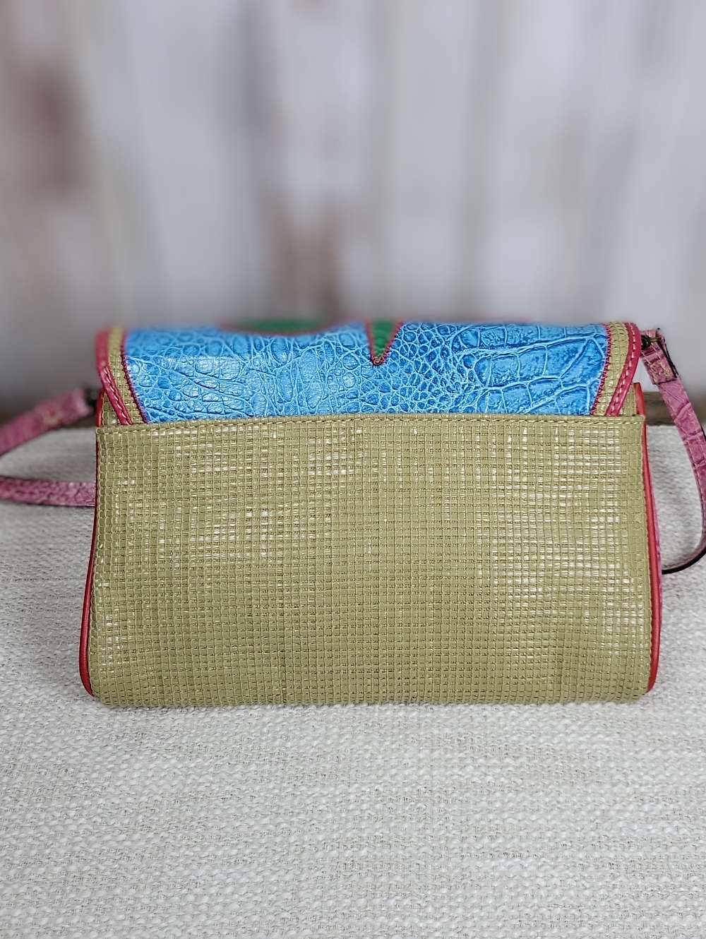 Patricia Nash Crossbody + Wallet - Picture 3 of 13